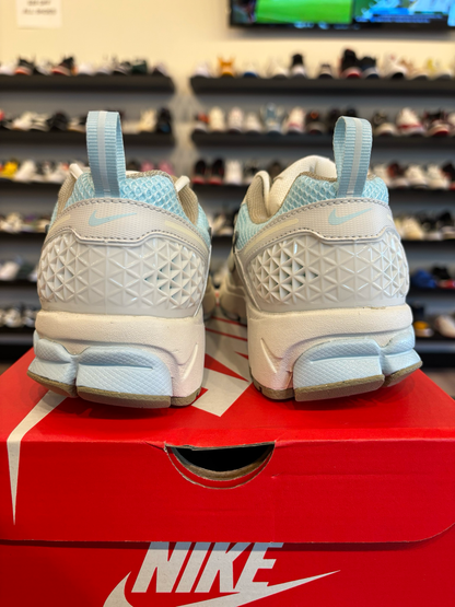 Nike Vomero 5 Glacier Blue Size 5.5Y (7W) Brand New