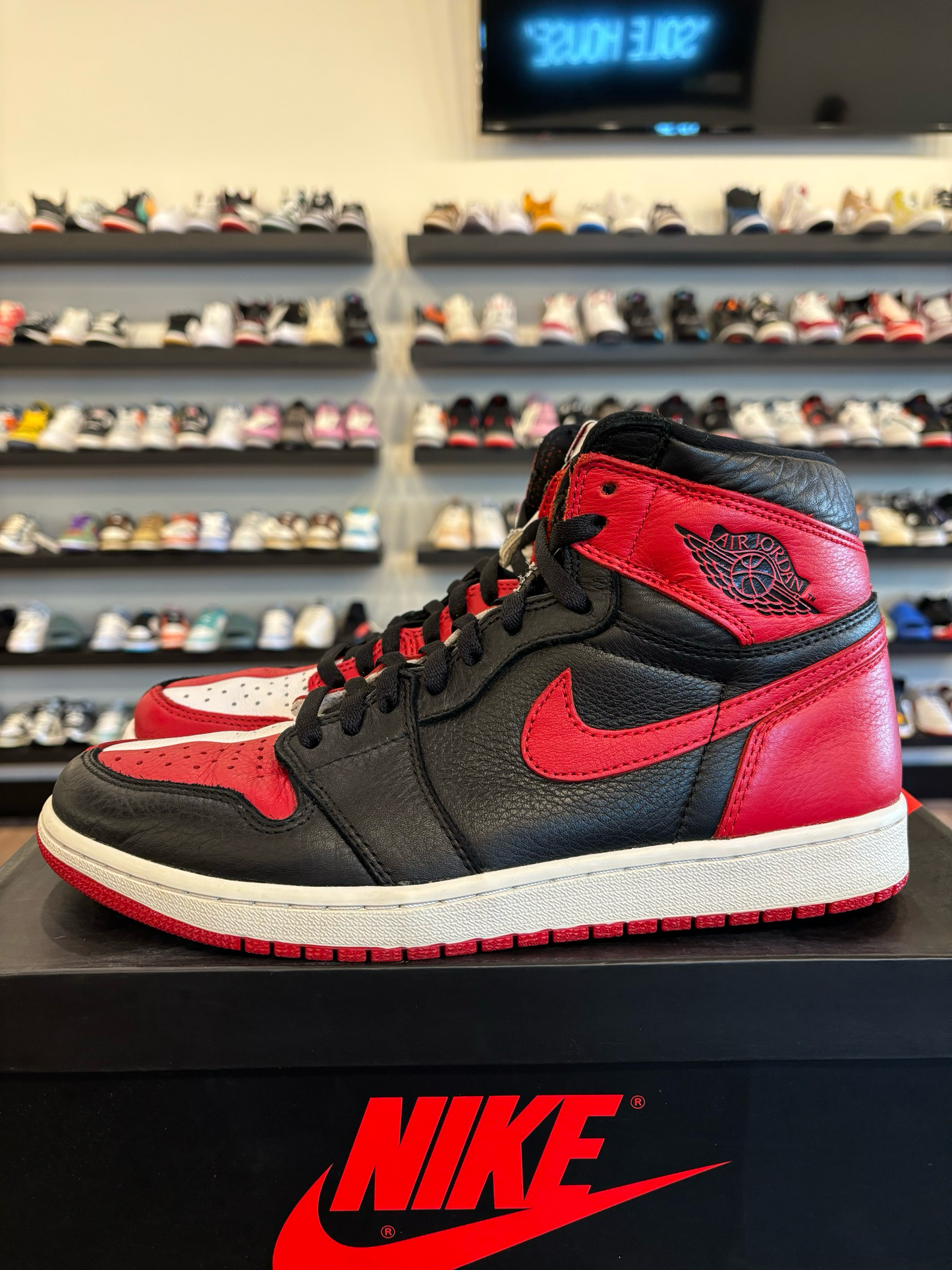 Jordan 1 Homage To Home Size 10 Pre-Owned