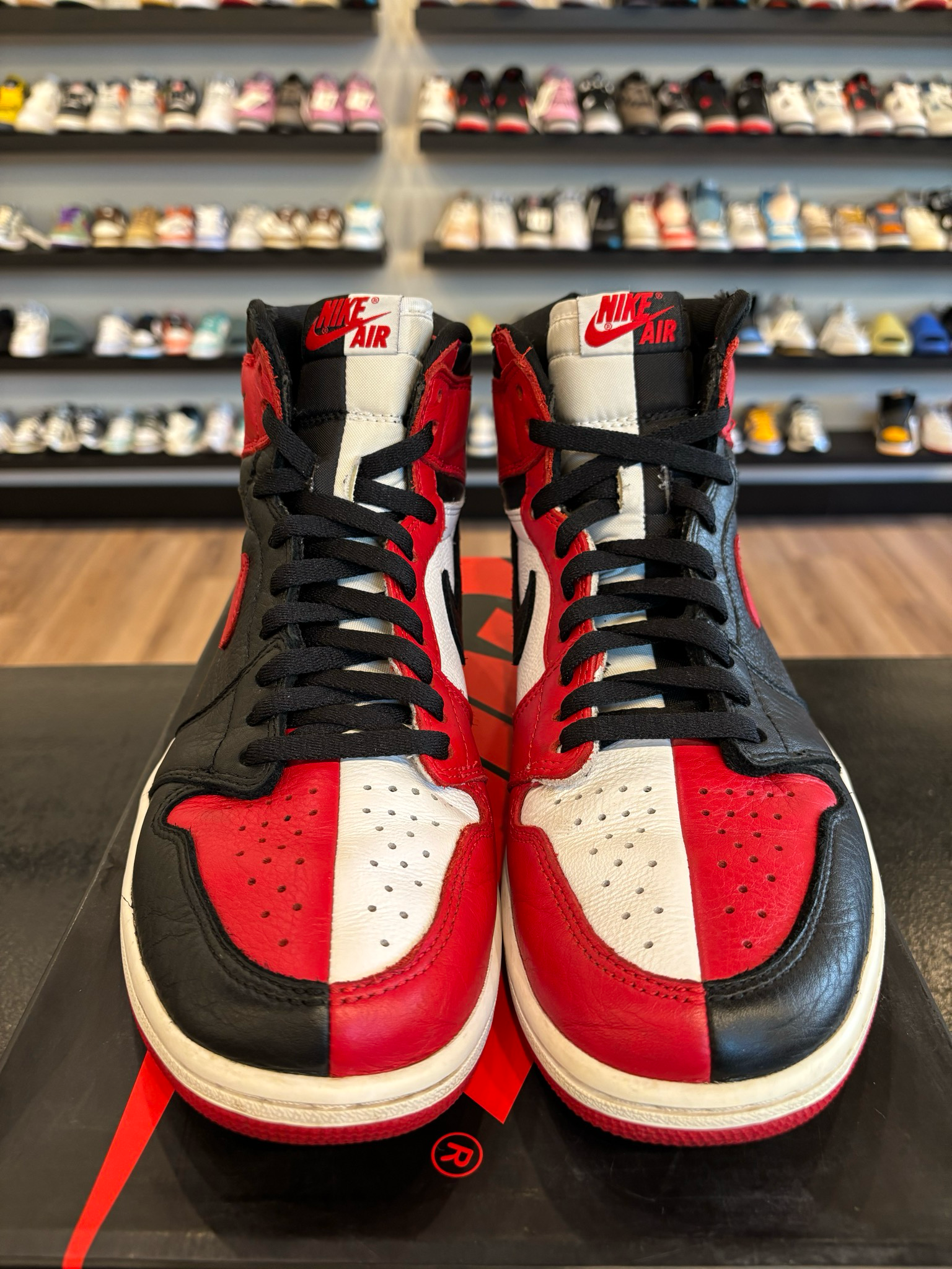 Jordan 1 Homage To Home Size 10 Pre-Owned