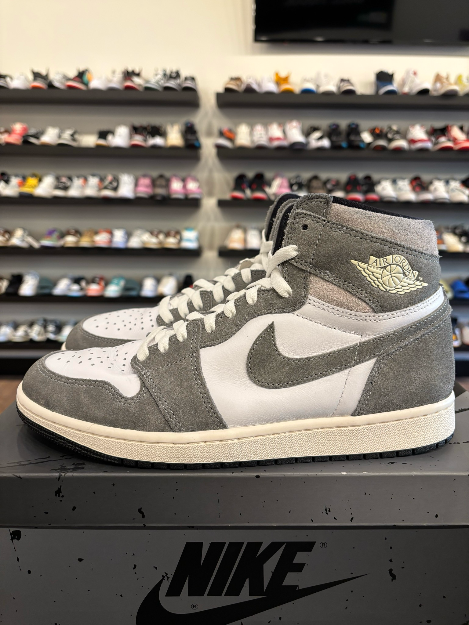 Jordan 1 Washed Black Size 9.5 Pre-Owned