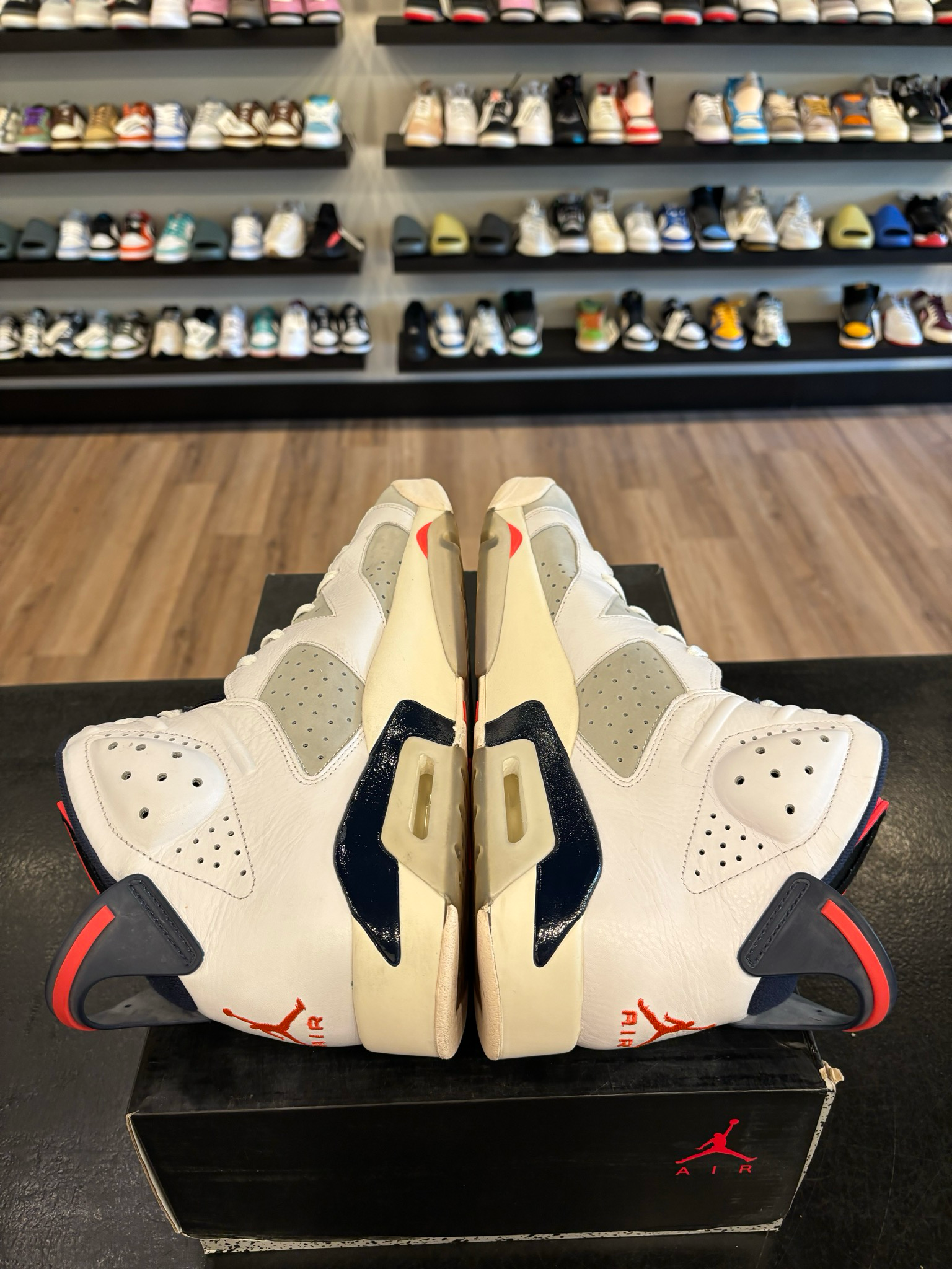 Jordan 6 Tinker Size 13 Pre-Owned