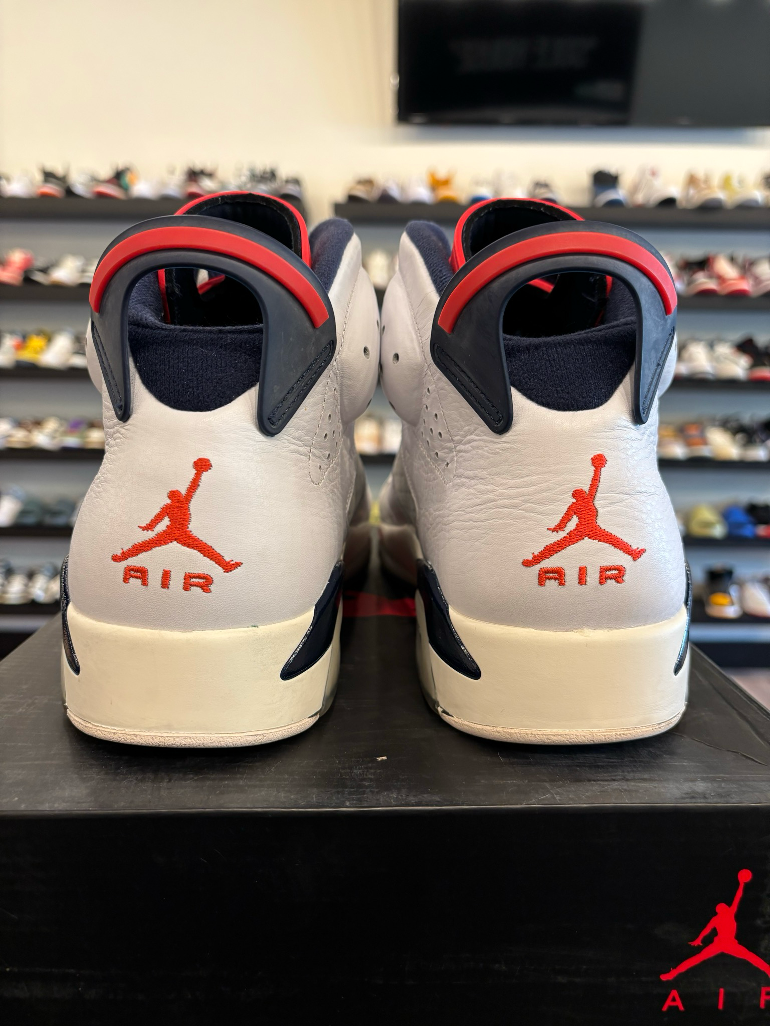 Jordan 6 Tinker Size 13 Pre-Owned