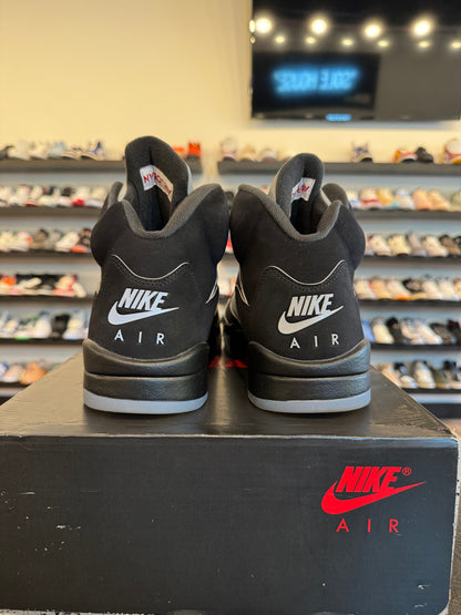 Jordan 5 Reimagined Black Metallic Size 12.5 Pre-Owned