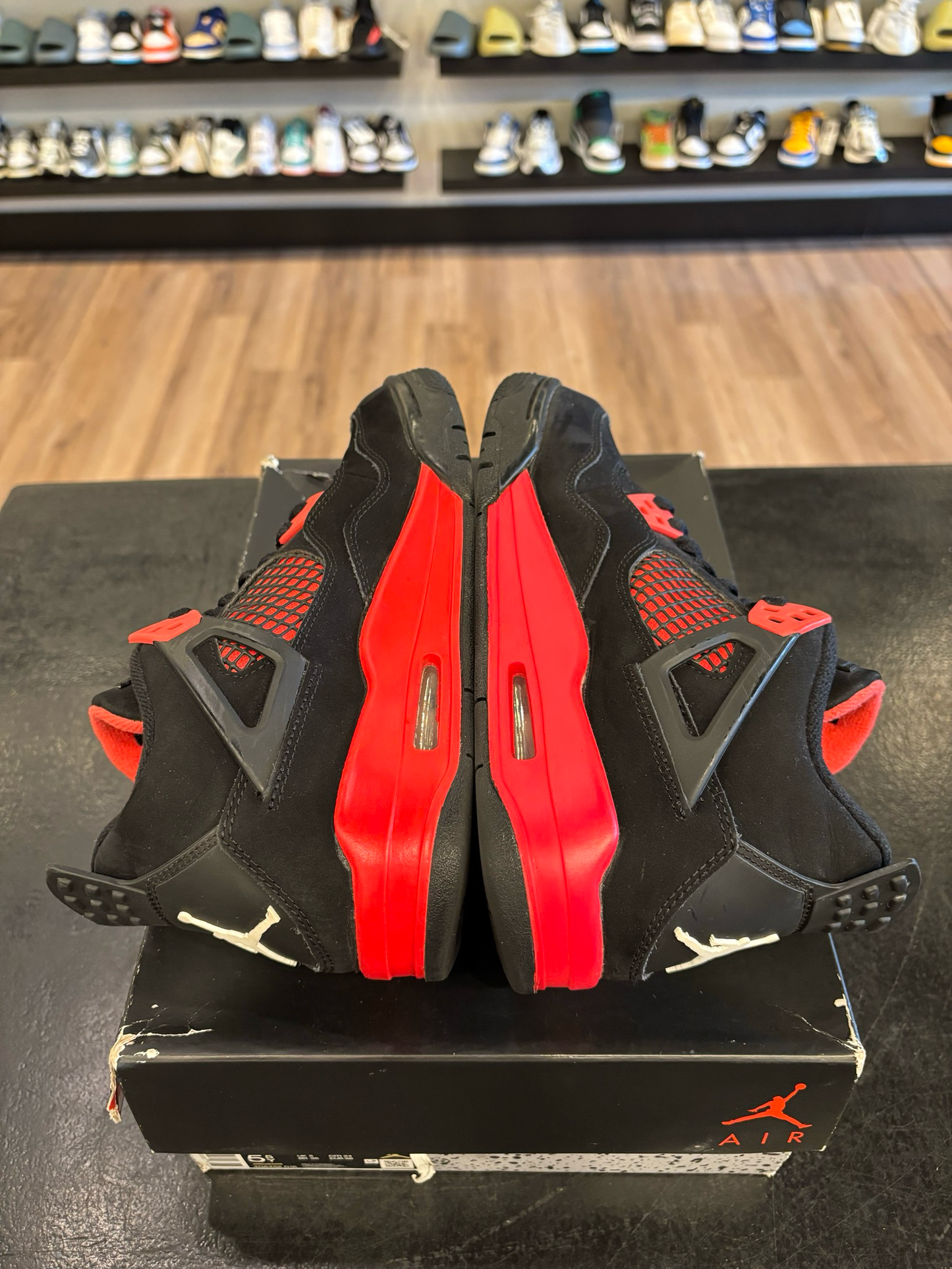 Jordan 4 Red Thunder Size 5.5Y (7W) Pre-Owned