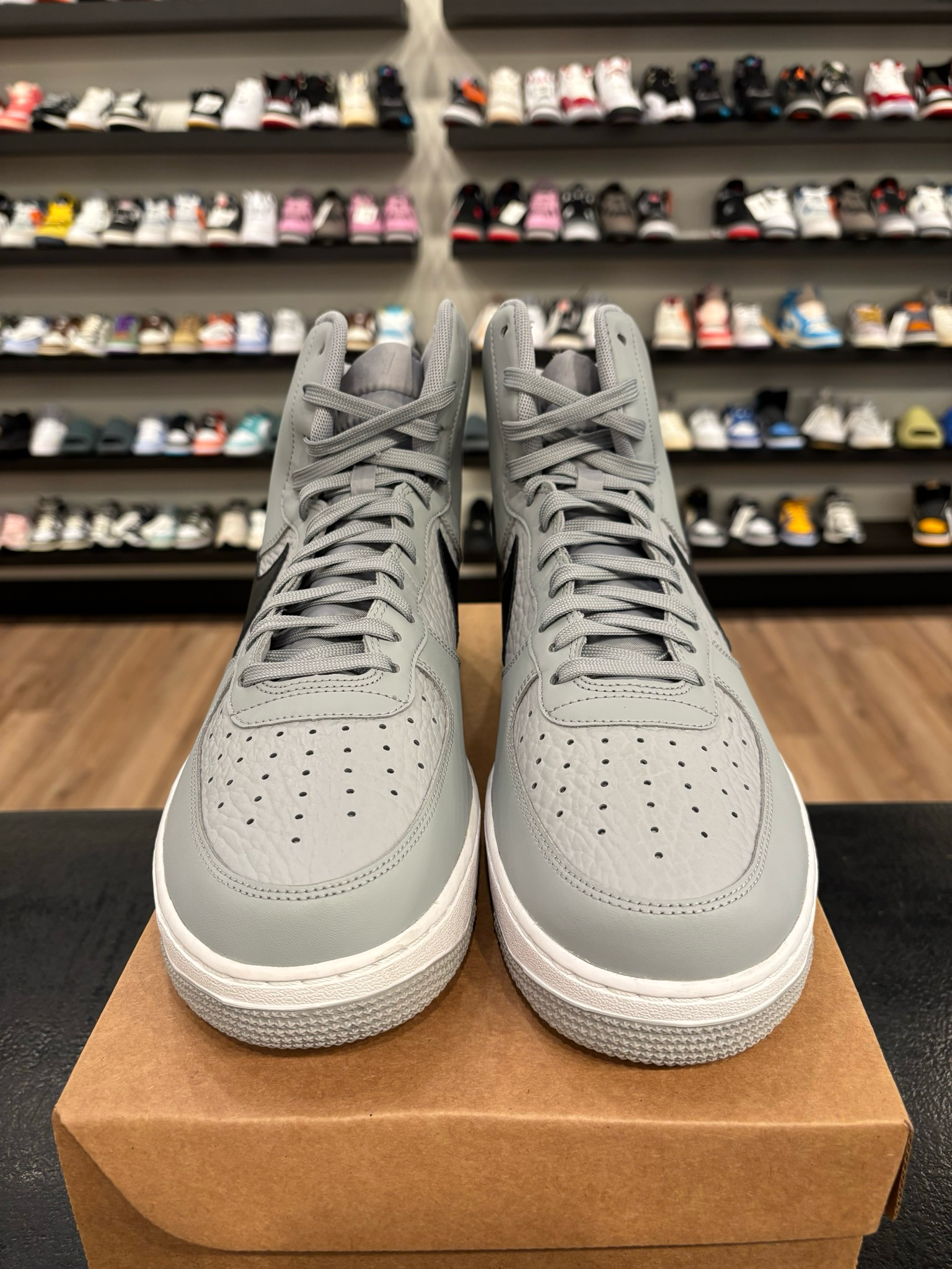 Nike Air Force 1 High NBA Silver Size 12 Pre-Owned (No Box)