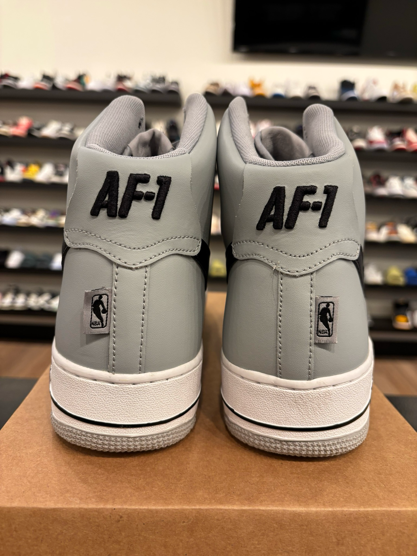 Nike Air Force 1 High NBA Silver Size 12 Pre-Owned (No Box)