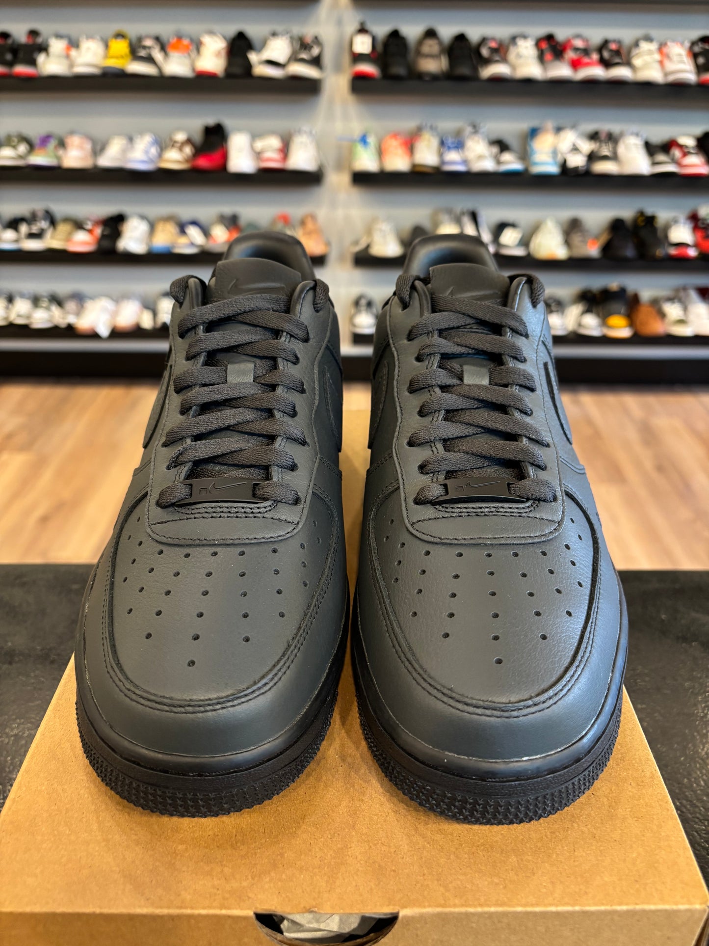 Nike Air Force 1 Low Black SWOOSH Size 9 Brand New