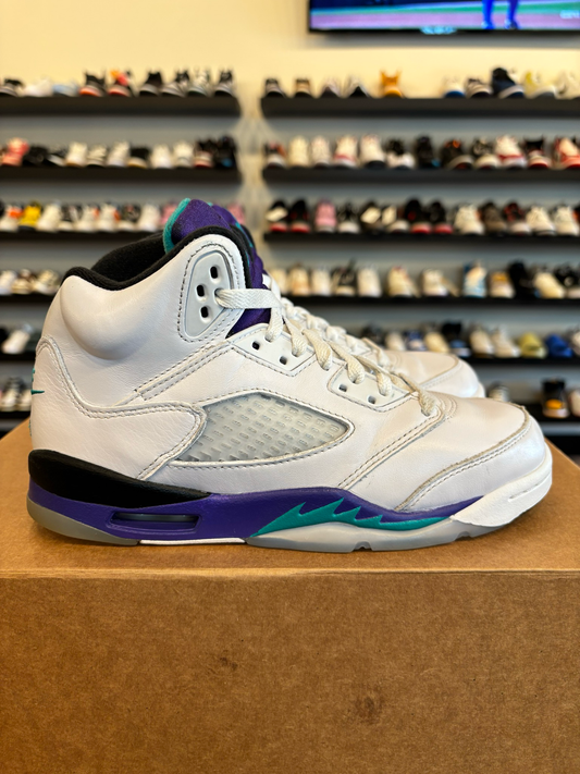 Jordan 5 Grape 2025 Size 4.5Y (6W) Pre-Owned (No Box)