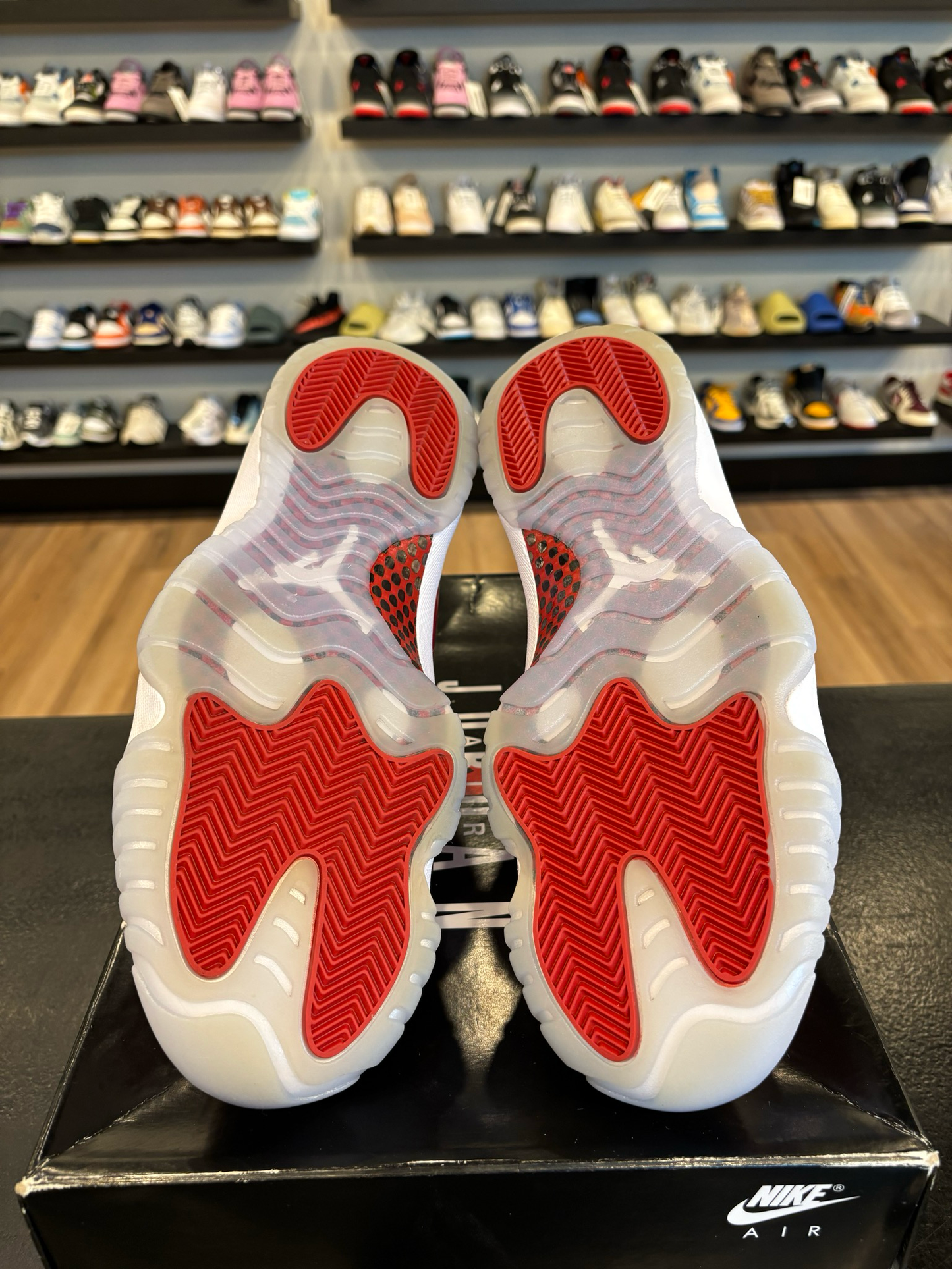 Jordan 11 Cherry Size 10.5 Pre-Owned