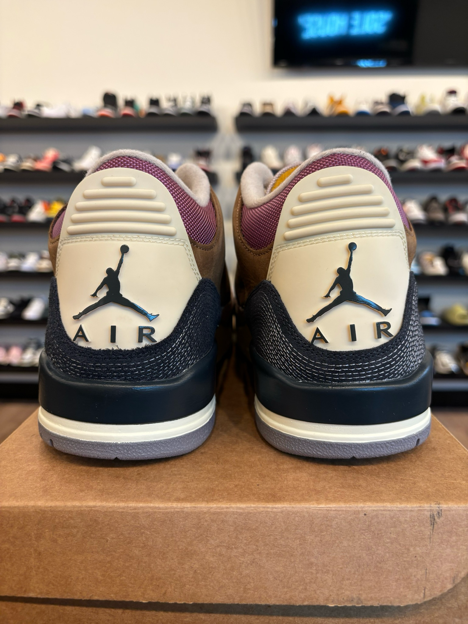 Jordan 3 Winterized Archeo Brown Size 11.5 Pre-Owned (No Box)