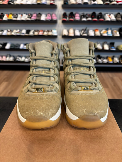 Jordan 11 Neutral Olive Size 6Y (7.5W) Pre-Owned (No Box) (B)