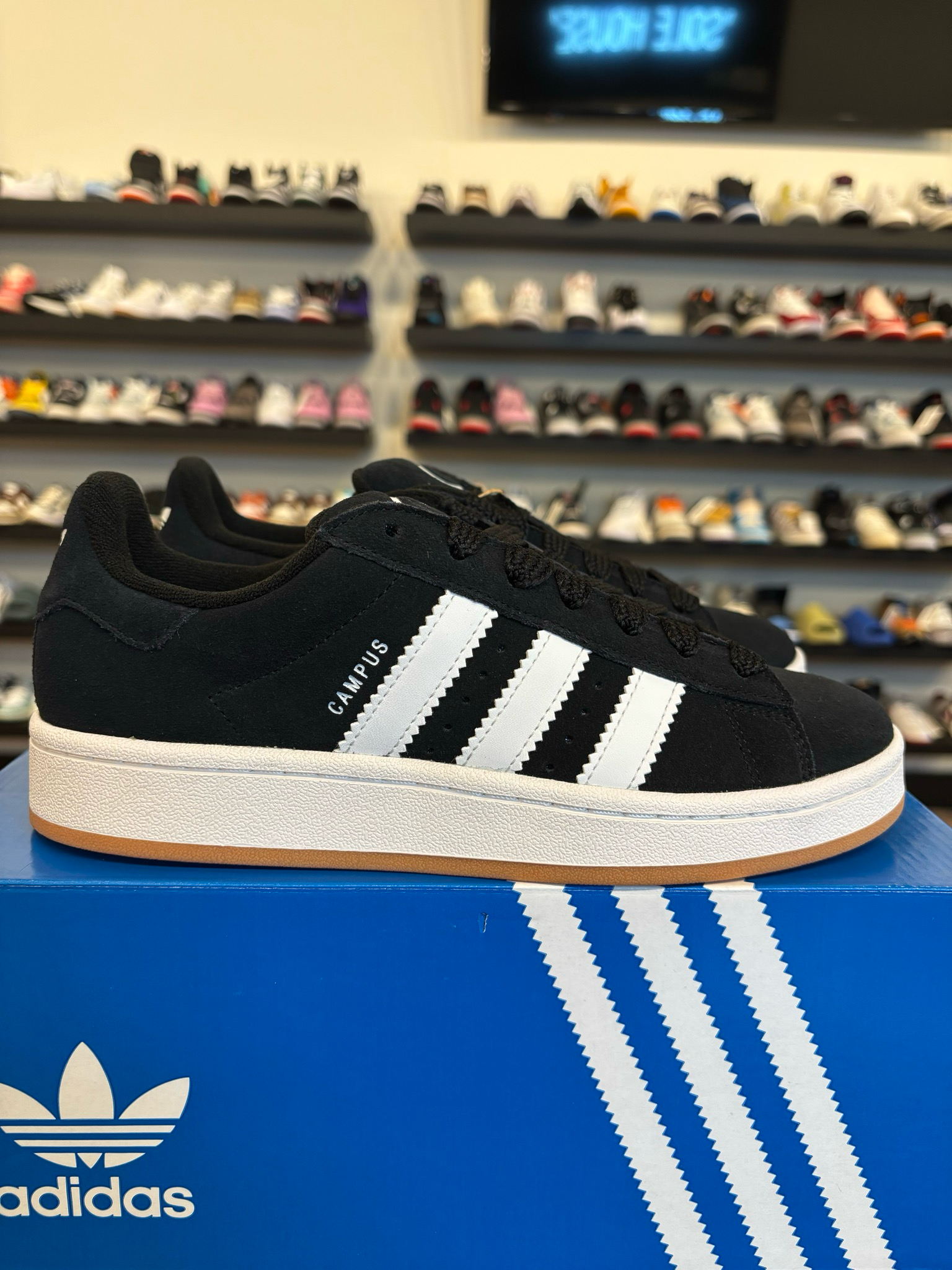 Adidas Campus 00s Black White Size 6Y (7.5W) Brand New