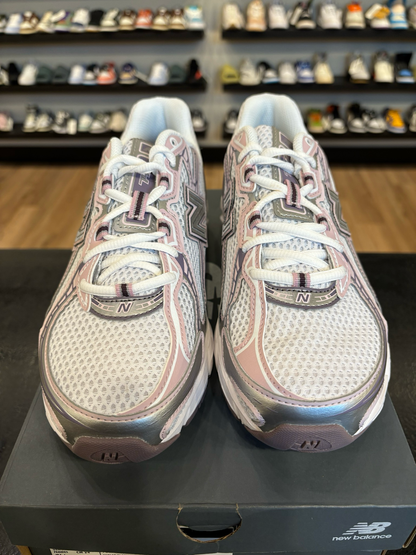 New Balance 740 Pink Silver Size 8 (9.5W) Brand New
