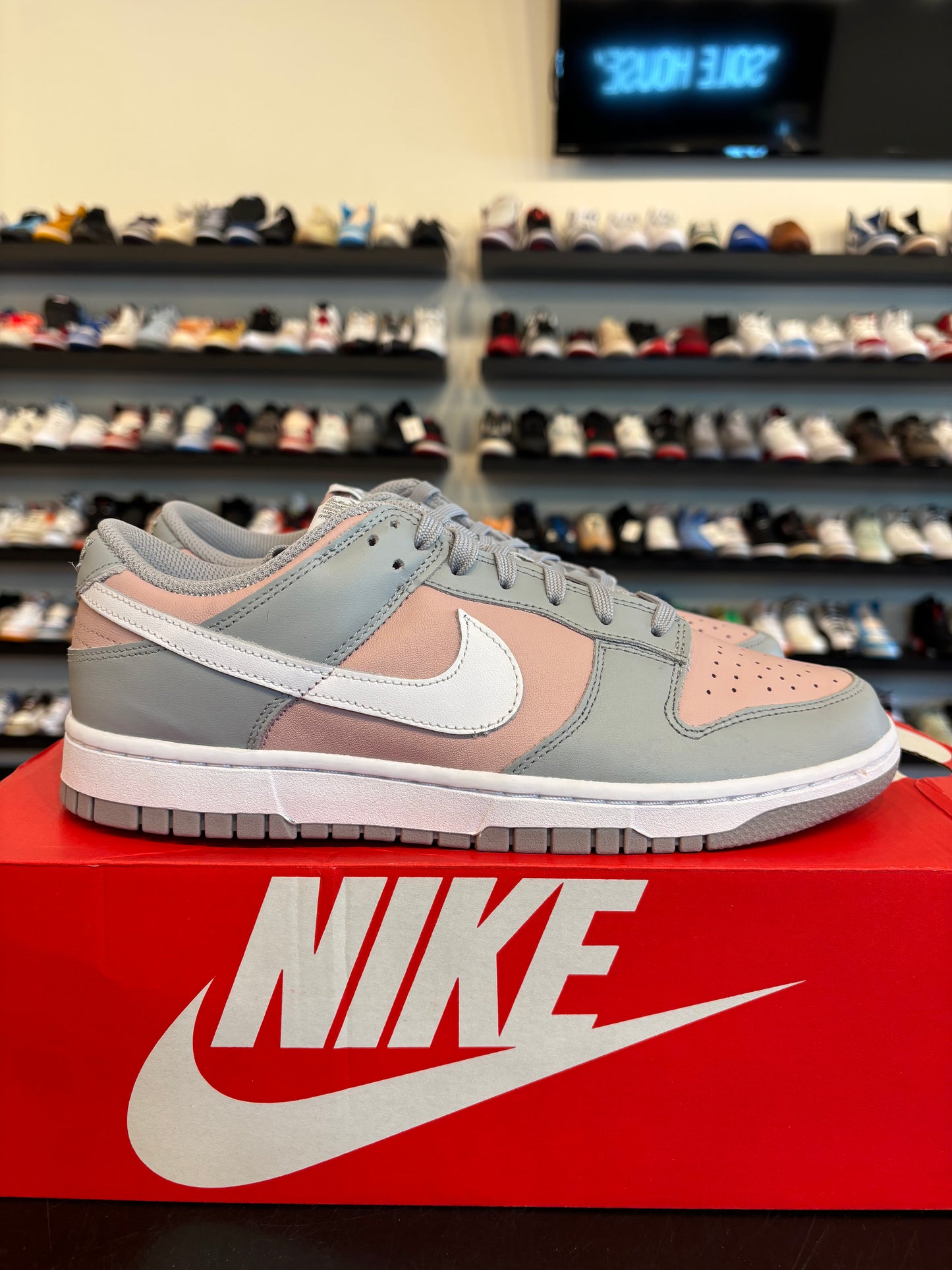 Nike Dunk Low Pink Oxford Size 8.5 (10W) Brand New