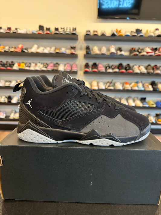 Jordan MVP 92 Wolf Grey size 4.5Y (6W) Brand New