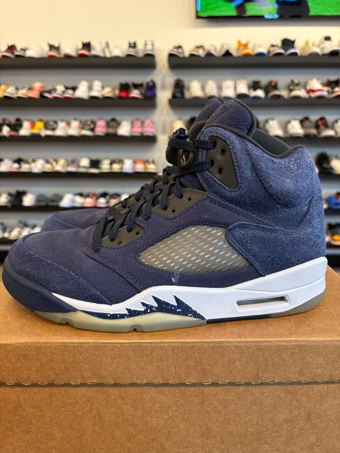 Jordan 5 Georgetown Size 9 Pre-Owned (No Box)