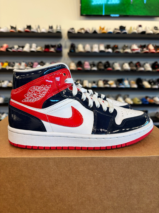 Jordan 1 Mid Champ Colors Size 5.5Y (7W) Pre-Owned (No Box)