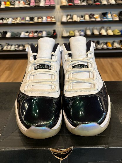 Jordan 11 Low Iridescent Size 13 Pre-Owned