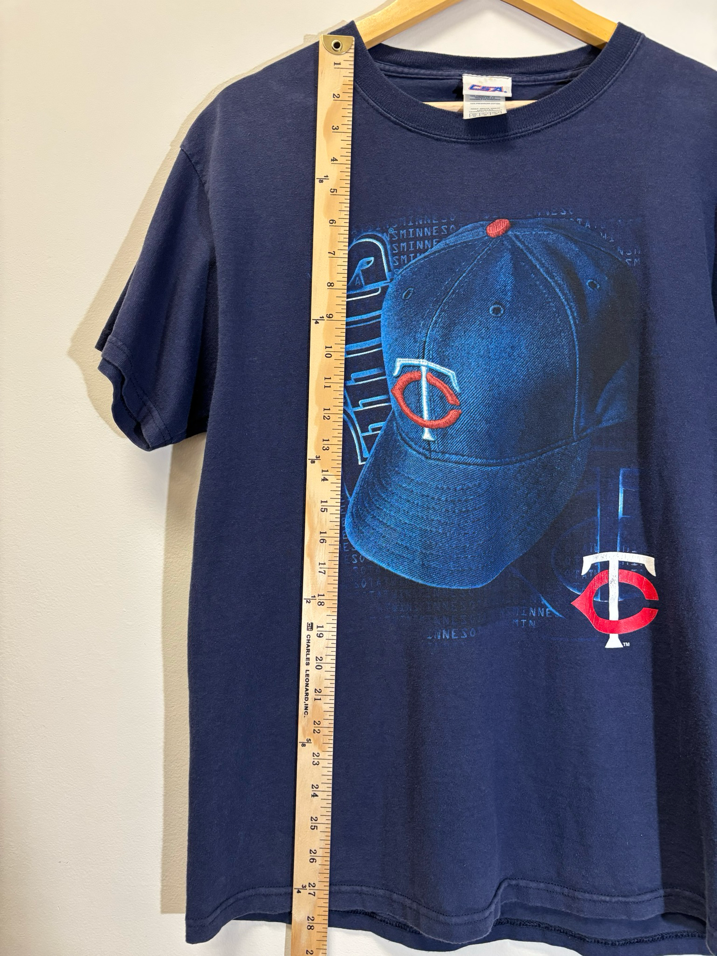 Minnesota Twins Tee Blue Size Medium Vintage