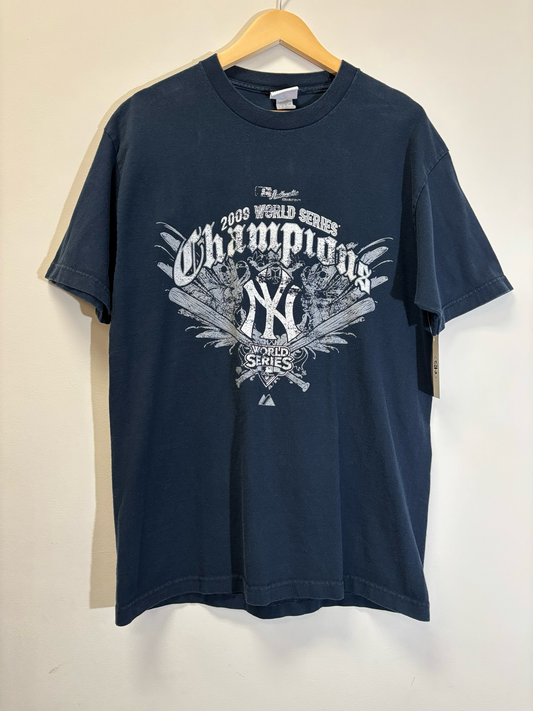 Yankees 2009 World Series Champs Tee Blue Size Large Vintage