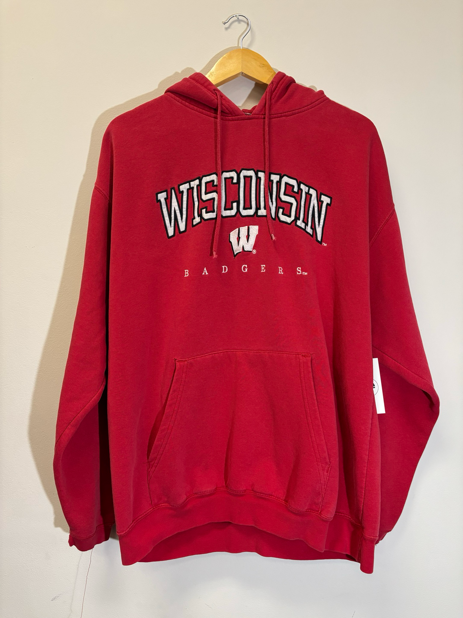 University Of Wisconsin Bagers Hoodie Red Size XL Vintage