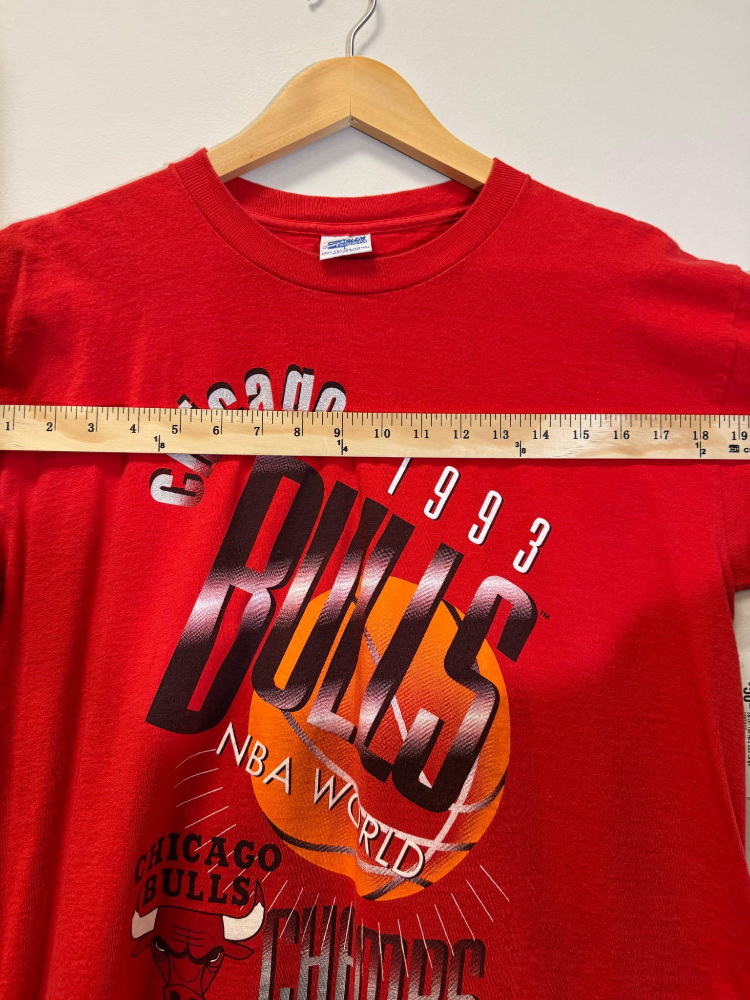 Chicago Bulls 1993 Champ Salem Tee Red Size Large Vintage