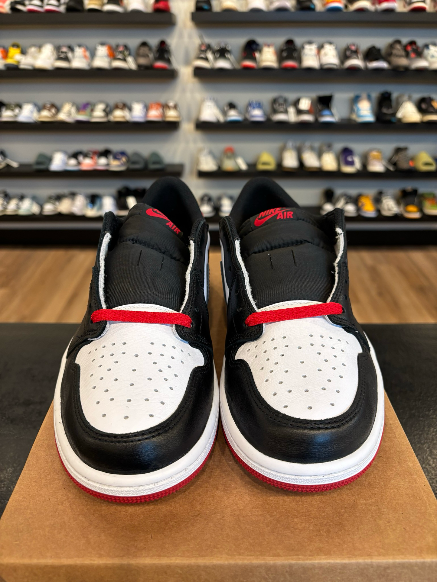 Jordan 1 Low Black Toe Size 9 Brand New (No Box)