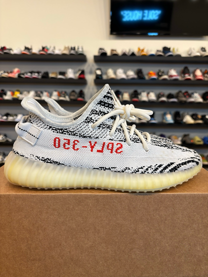 Yeezy 350 V2 Zebra Size 8 Pre-Owned (No Box)