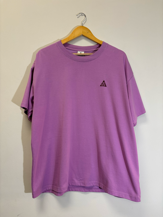 Nike ACG Tee Pink Size XL Pre-Owned