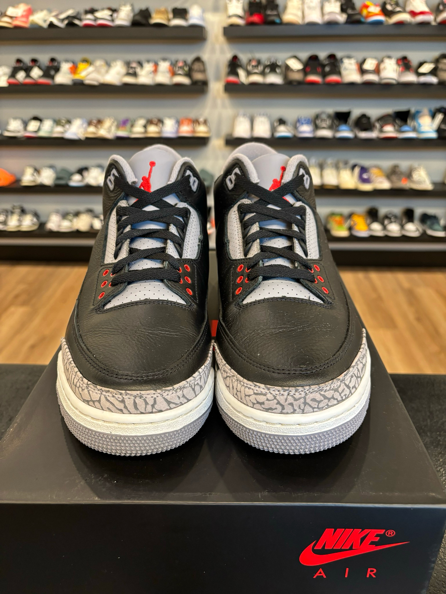Jordan 3 Black Cement 2024 Size 10 Pre-Owned (A)