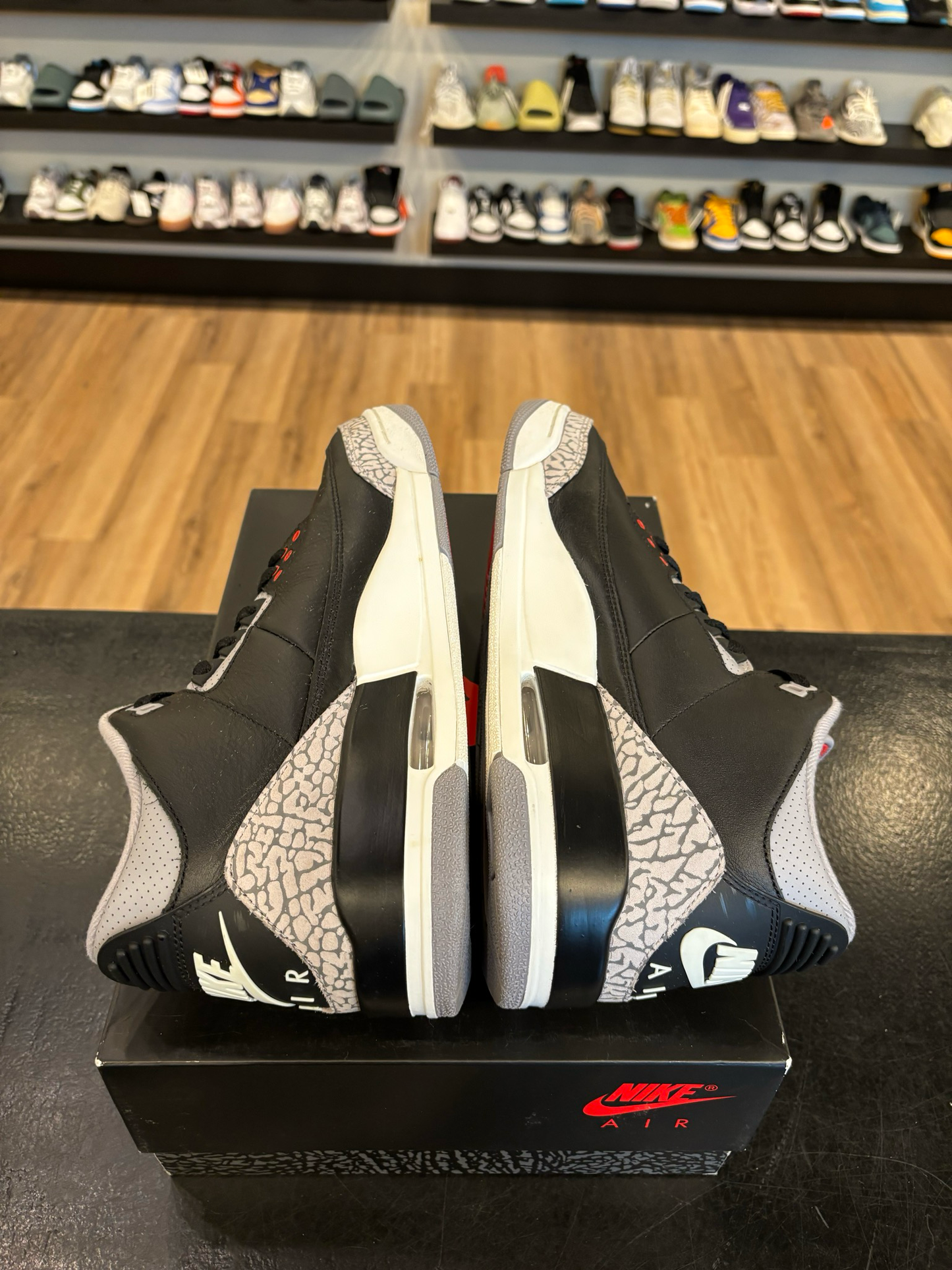 Jordan 3 Black Cement 2024 Size 10 Pre-Owned (A)