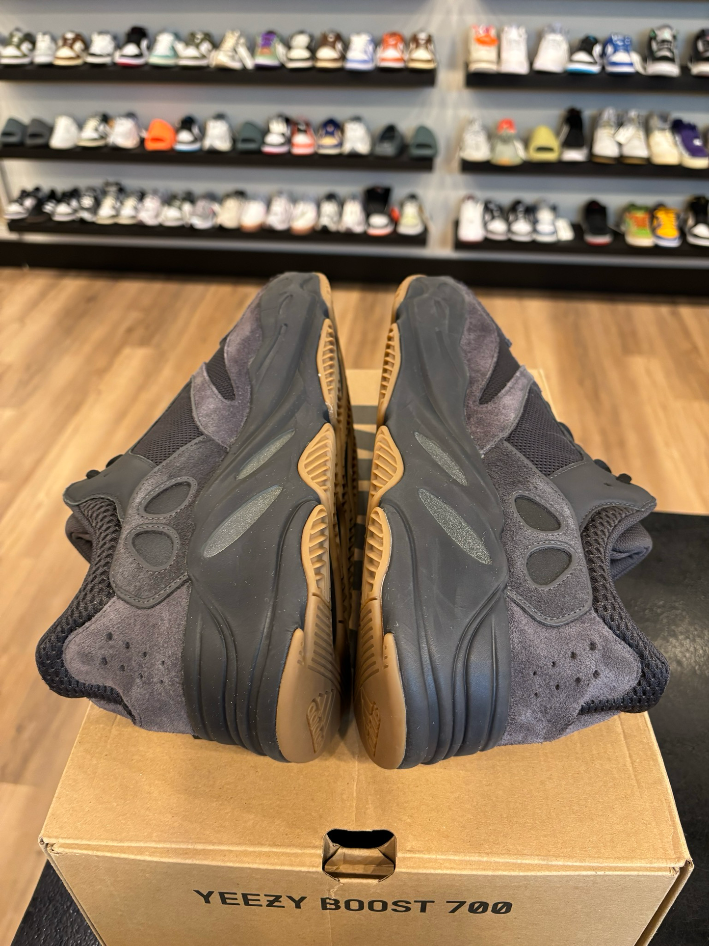 Yeezy 700 Utility Black Size 13 Pre-Owned