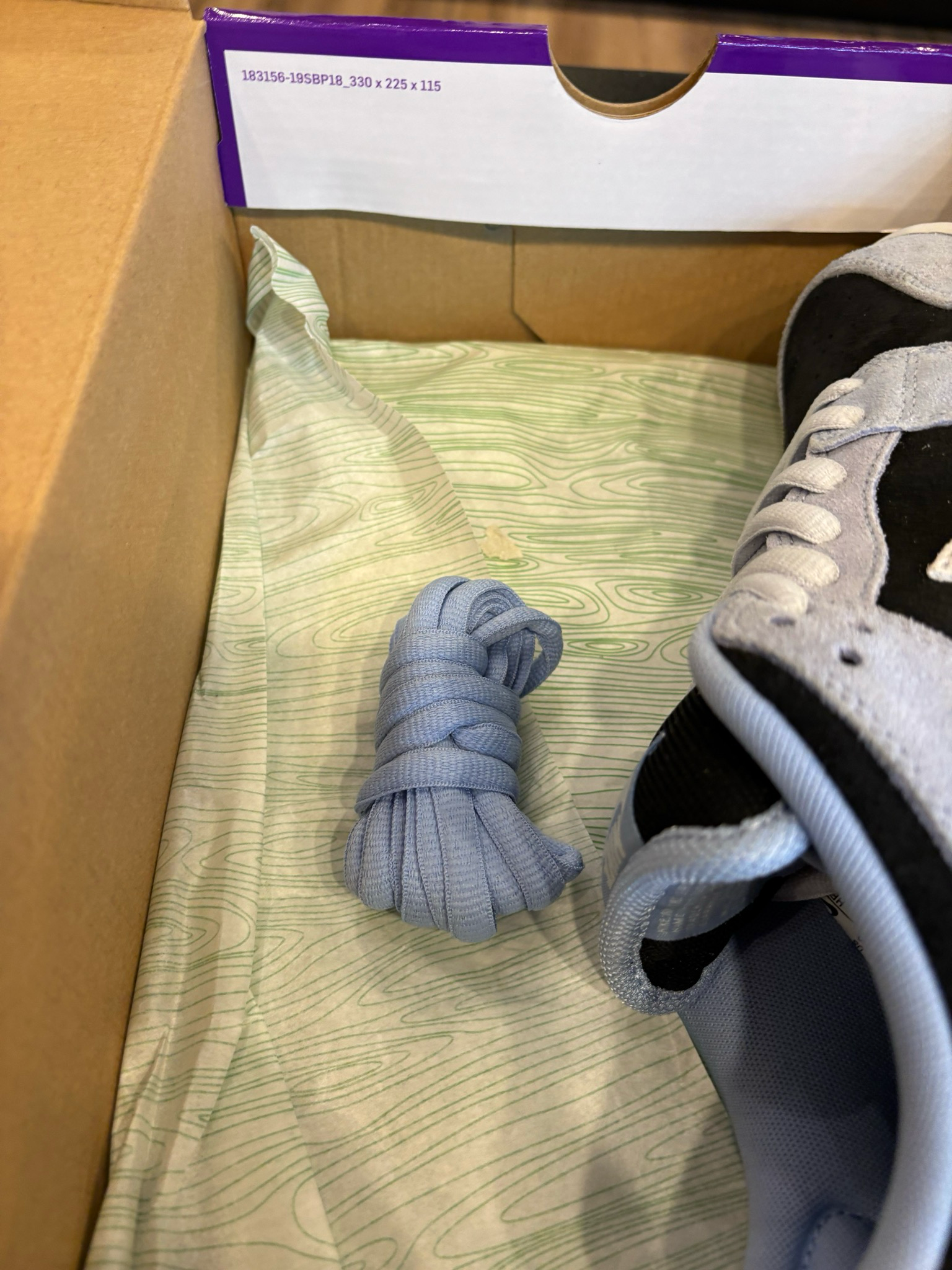 Nike SB Dunk Low Black Aluminum Size 10 Pre-Owned