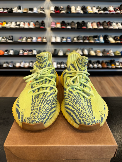 Yeezy 350 V2 Semi Frozen Size 10 Pre-Owned (No Box)