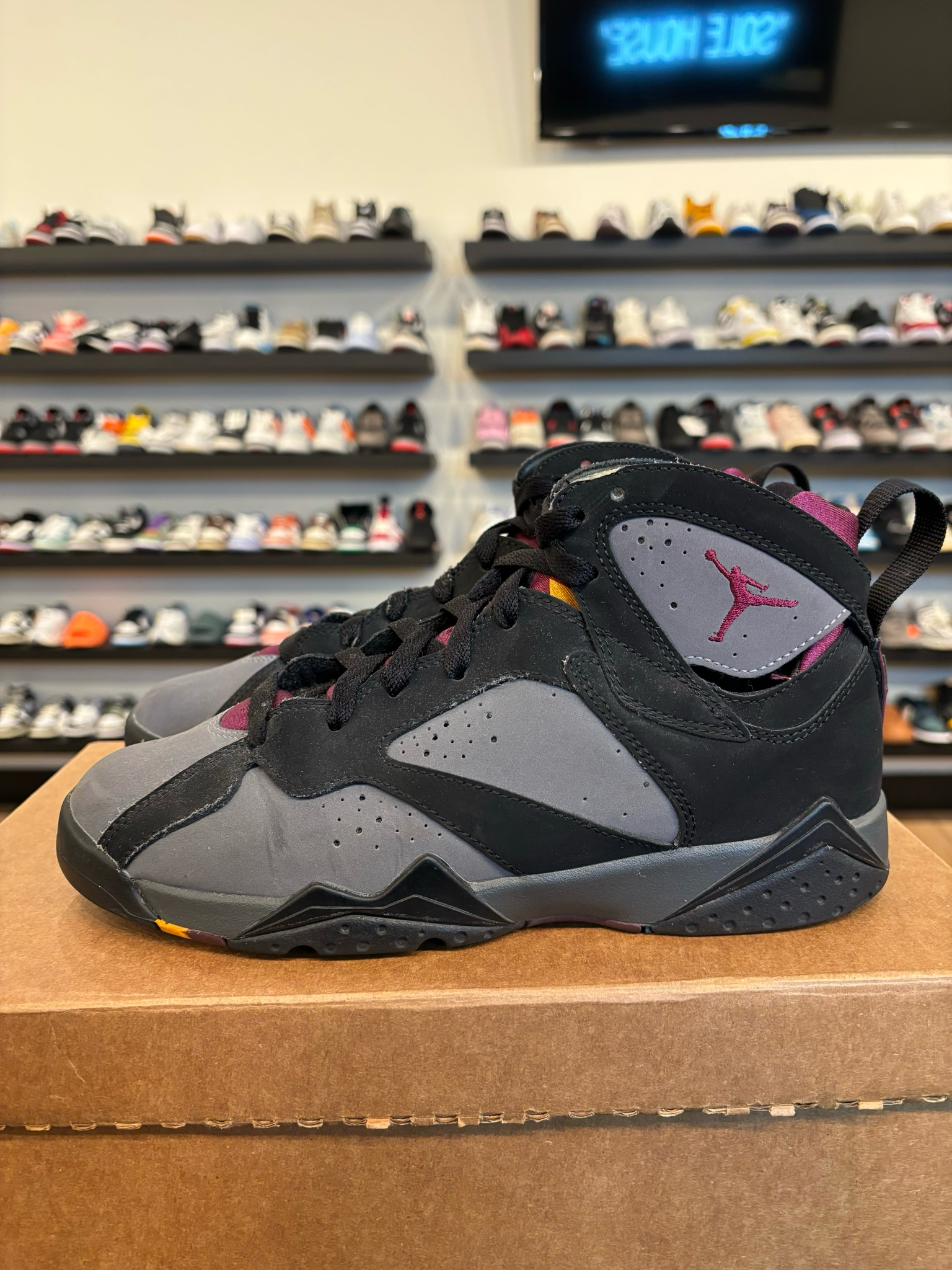Jordan 7 Bordeaux Size 7Y Pre-Owned (No Box)