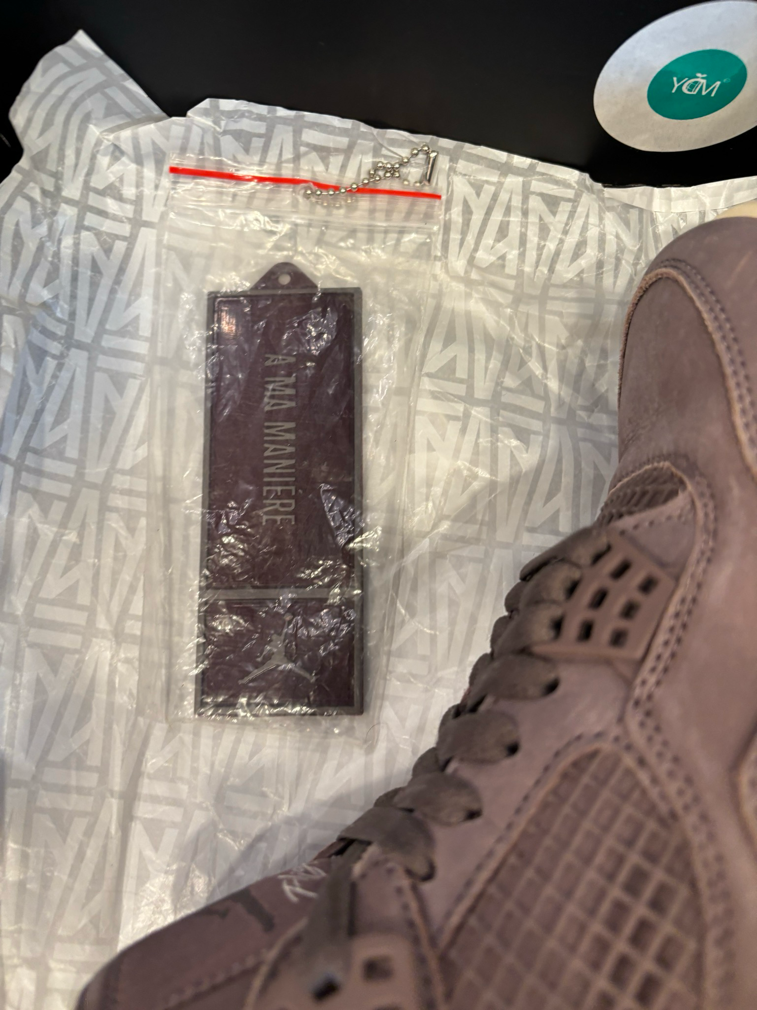 Jordan 4 A Ma Maniere Violet Ore Size 7 (8.5W) Pre-Owned