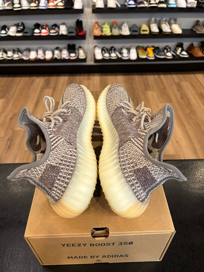 Yeezy 350 V2 Zyon Size 10 Pre-Owned