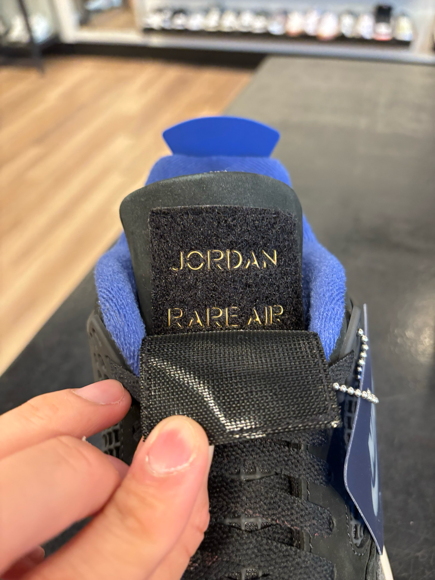Jordan 4 Rare Air (Gold Lettering) Size 11.5 Brand New (B)