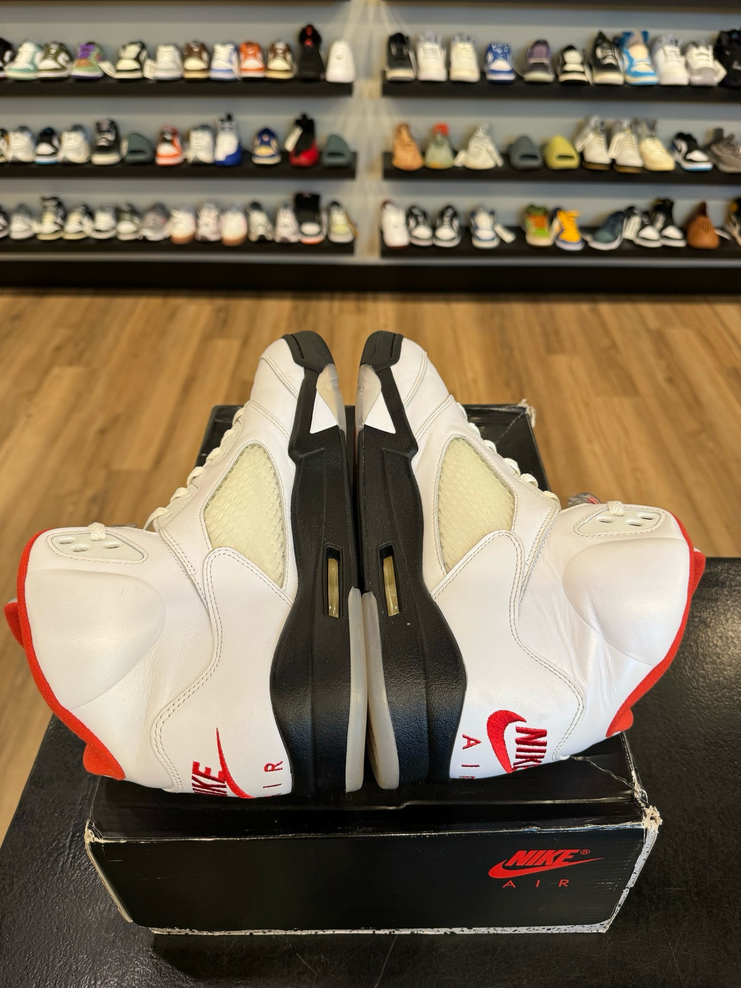 Jordan 5 Fire Red 2020 Size 13 Pre-Owned