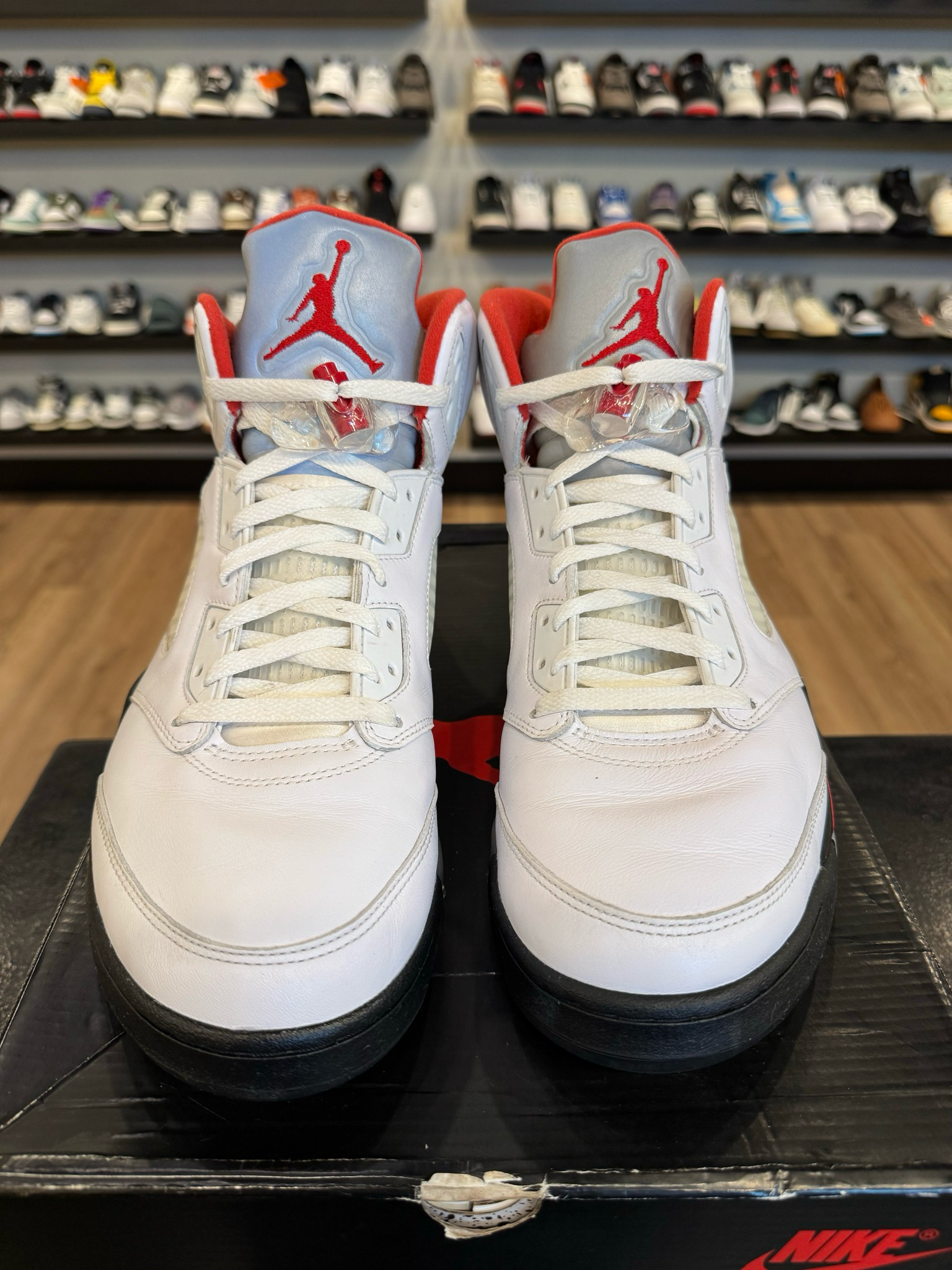 Jordan 5 Fire Red 2020 Size 13 Pre-Owned