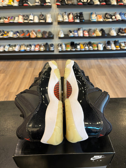 Jordan 11 Low 72-10 Size 11 Pre-Owned