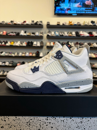Jordan 4 Midnight Navy Size 7Y (8.5W) Pre-Owned