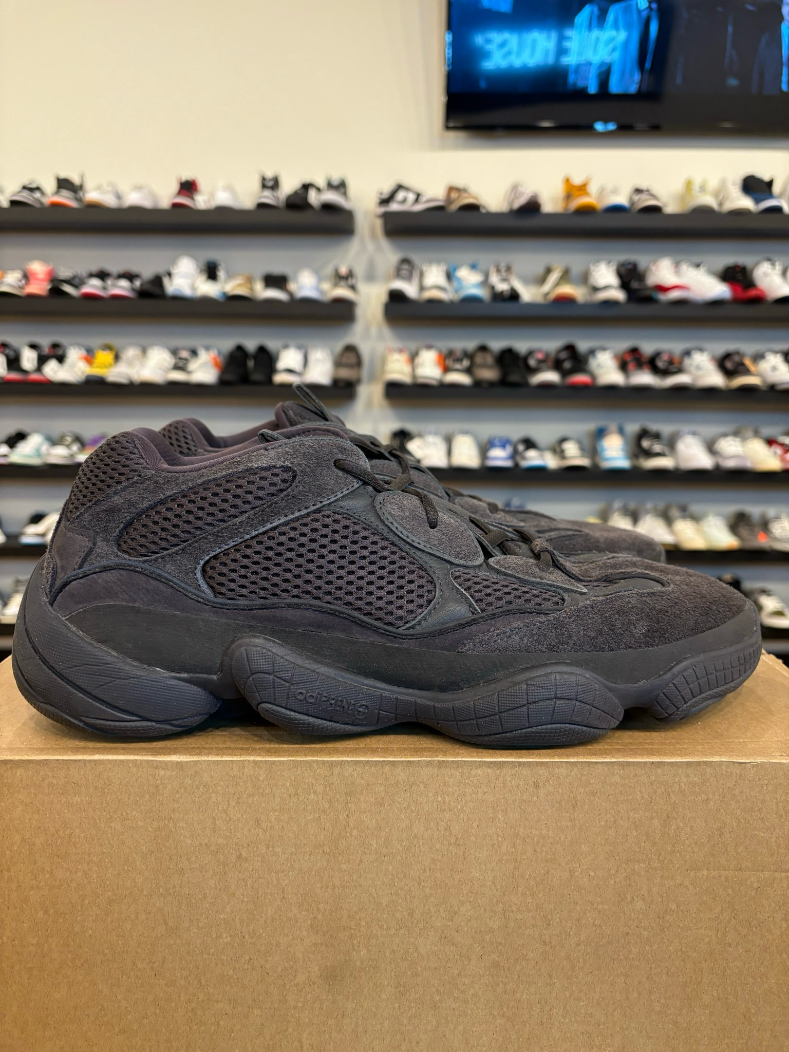 Yeezy 500 Utility Black Size 13 Pre-Owned
