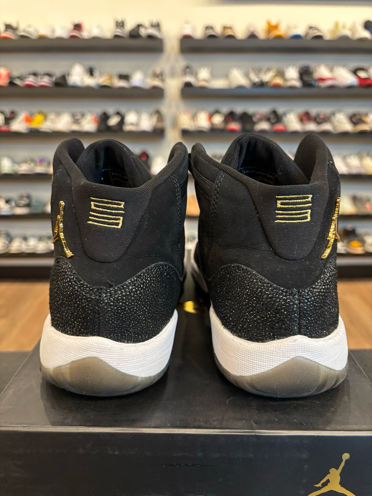 Jordan 11 Heiress Size 5.5Y (7W) Pre-Owned