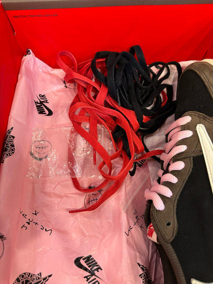 Jordan 1 Low Travis Scott Mocha Size 11 Pre-Owned