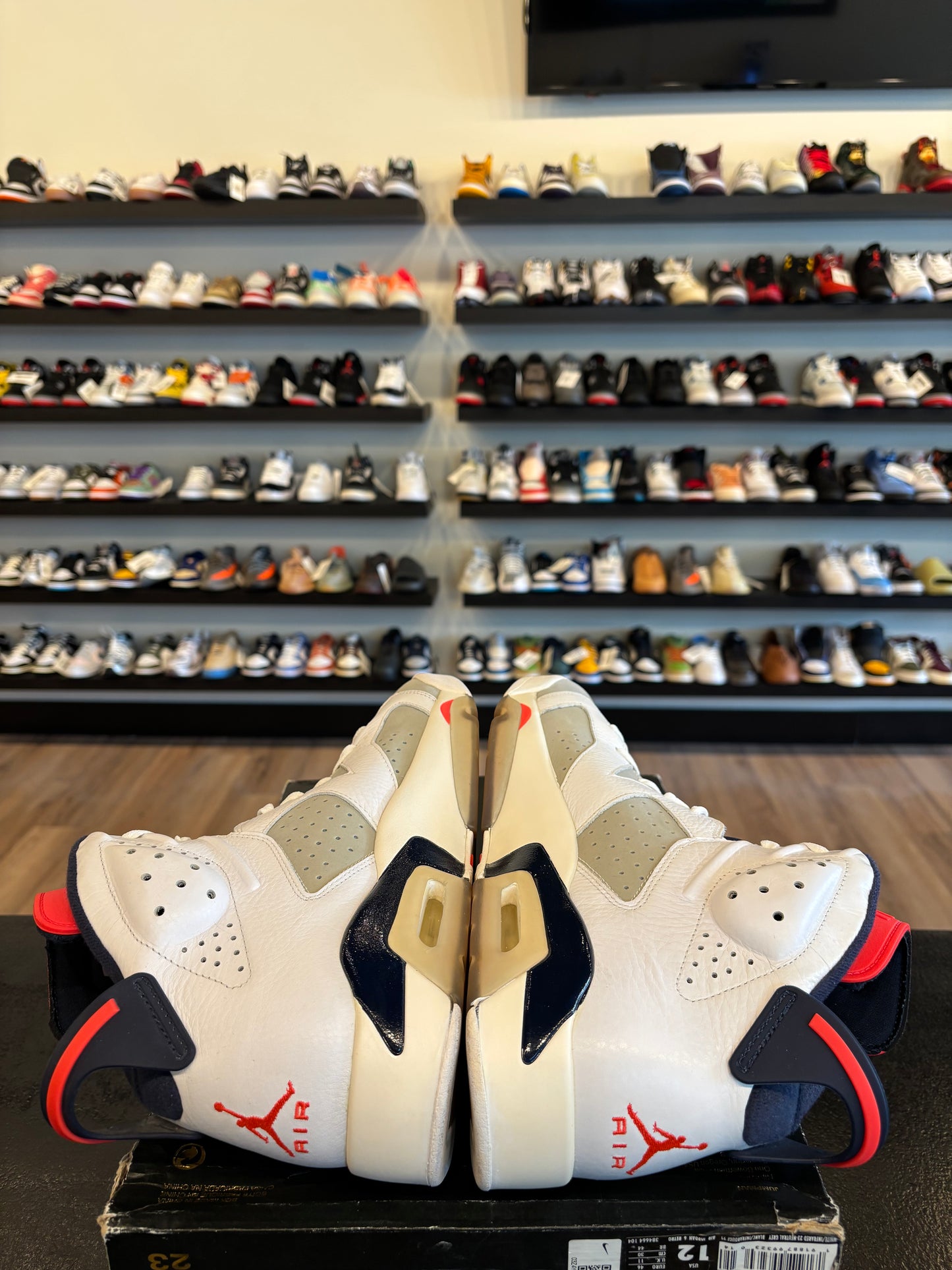 Jordan 6 Flight Nostalgia Size 12 Pre-Owned