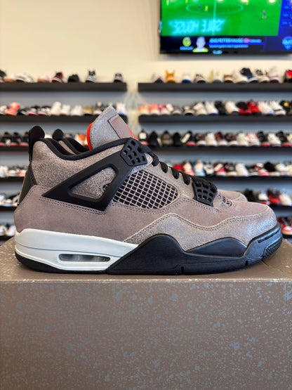 Jordan 4 Taupe Haze Size 10 Pre-Owned
