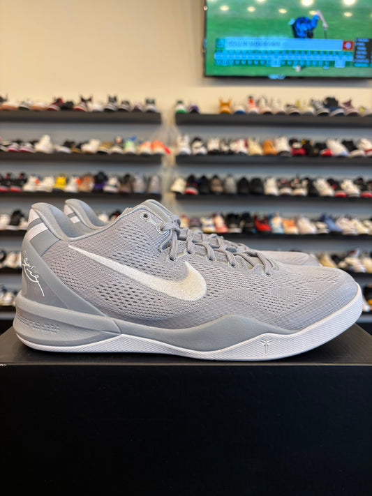 Nike Kobe 8 Protro Wolf Grey Size 7Y (8.5W) Brand New