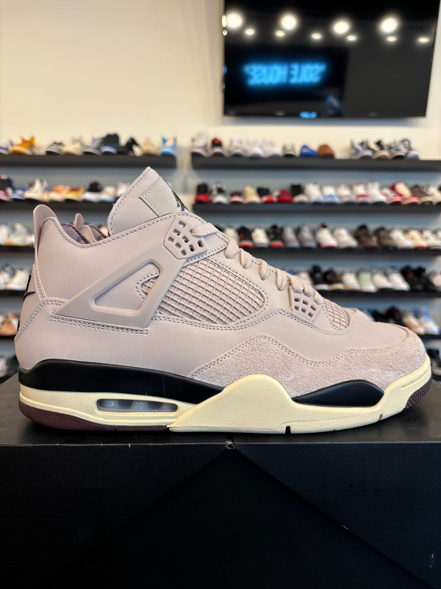 Jordan 4 A Ma Maniere Fossil Size 12 (13.5W) Brand New