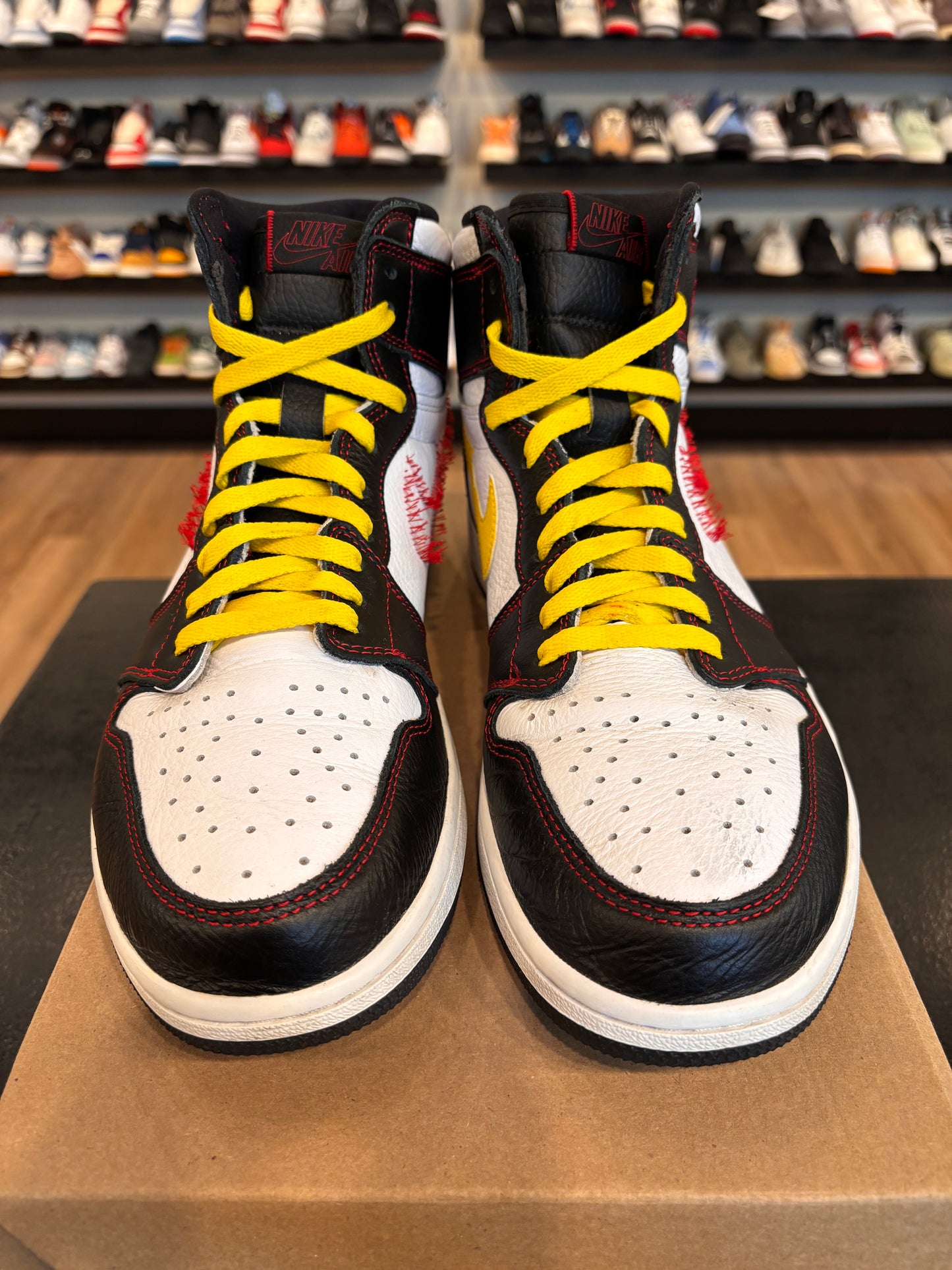 Jordan 1 Defiant Size 12 Pre-Owned (No Box)